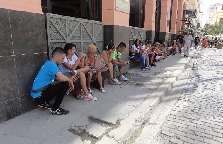 Online, In Line: Cuba’s Internet Liberalisation Only a Small Reason to Celebrate